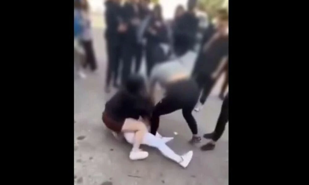 Συγκλονιστικές οι μαρτυρίες για τον ξυλοδαρμό ανήλικης στο Περιστέρι